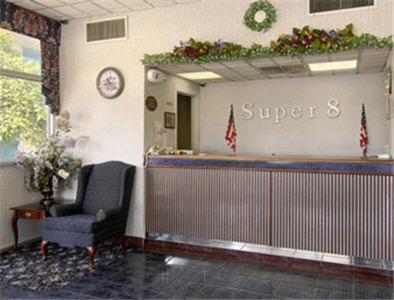 Super 7 - Dillon Motel Interiør billede